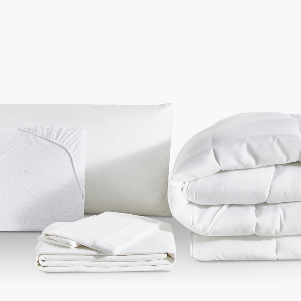 pikolin home Welcome Winter Pack: Pillow + Duvet + Duvet Protector + Duvet Cover Set