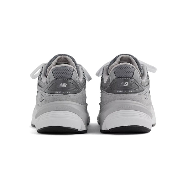 Pilgrim Surf Supply MADE In USA 990v6 Grey