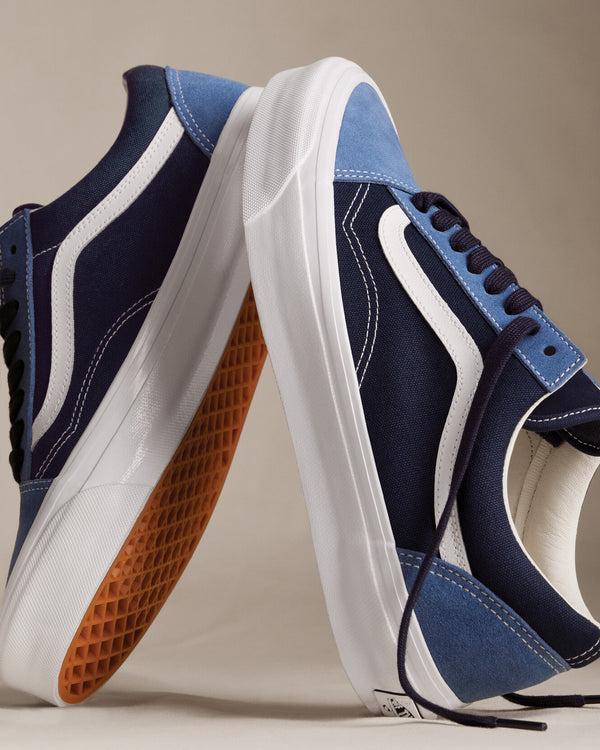 Pilgrim Surf Supply Old Skool 36 LX Navy-White