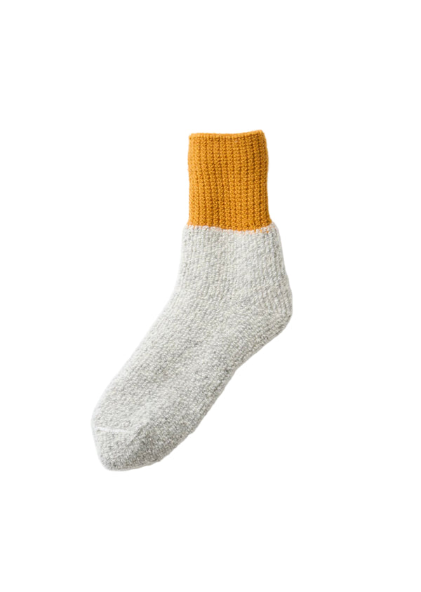 Pilgrim Surf Supply Retro Winter Room Socks Brown