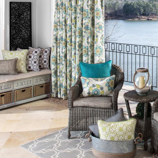 Pillow Perfect Outdoor Allee Lime 18-Inch Throw Pillow