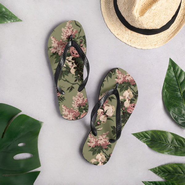 pin up girl Amie Thong Flip-Flop Beach Sandals in Green Caledonia Bella Roses | Pinup Couture Relaxed