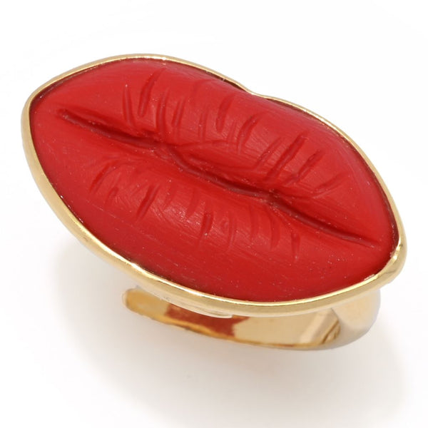 pin up girl Bello Italiano 18K Gold Plated "Rossetto" Red Coral Lips Ring