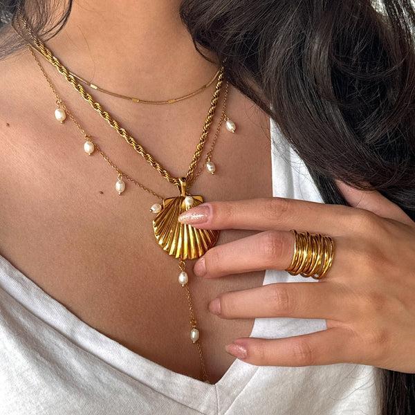 Pin Up Girl Carolina Dainty Round Snake Chain Choker Necklace