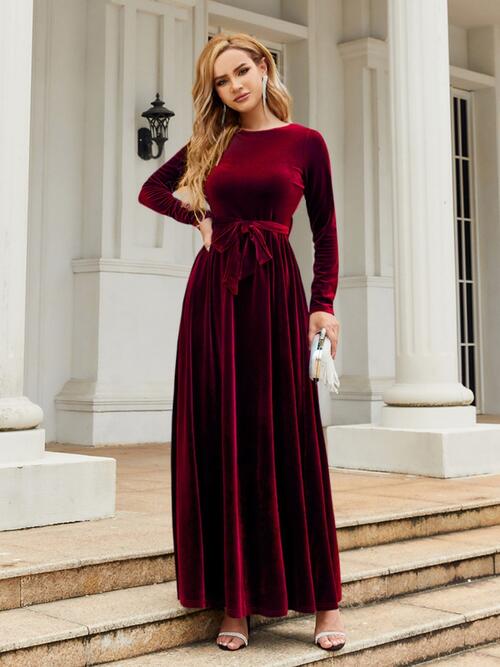 Pin Up Girl Luana First Lady Round Neck Long Sleeve Maxi Dress | 6 Colors