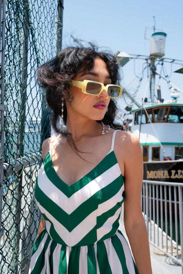 Pin Up Girl Collins Pearl Sunglass Chain