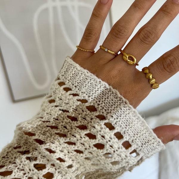 pin up girl Kai Knotted Ring