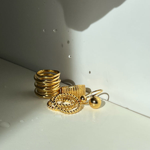 Pin Up Girl Lucia Beaded Triple Ring Set