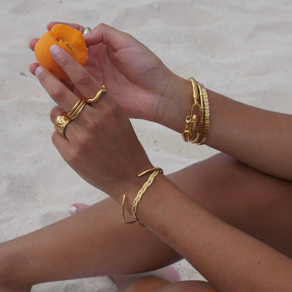 Pin Up Girl Micah Triple Ring Set