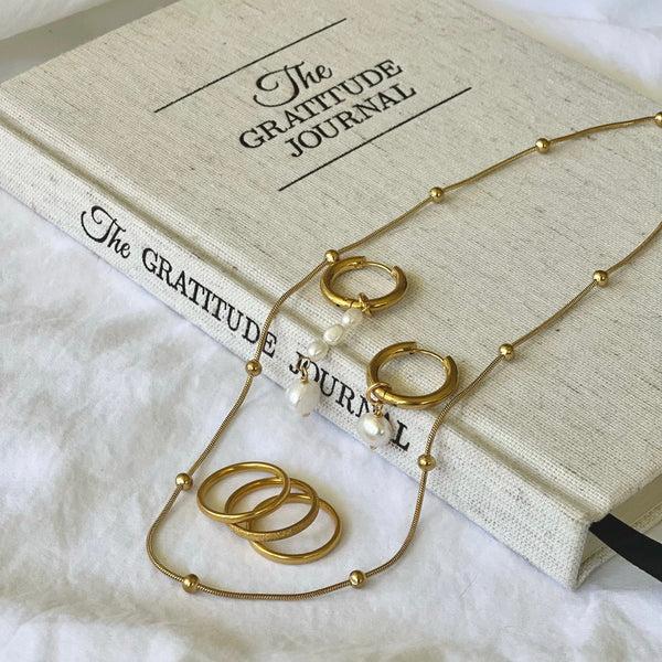 Pin Up Girl Micah Triple Ring Set