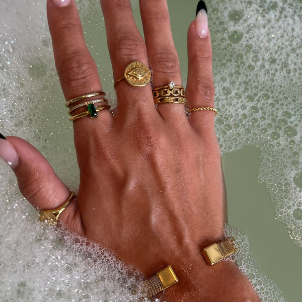 Pin Up Girl Tarryn Double Ring