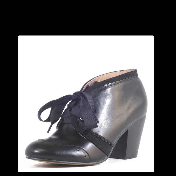 Pin Up Girl Venetian Victorian Booties