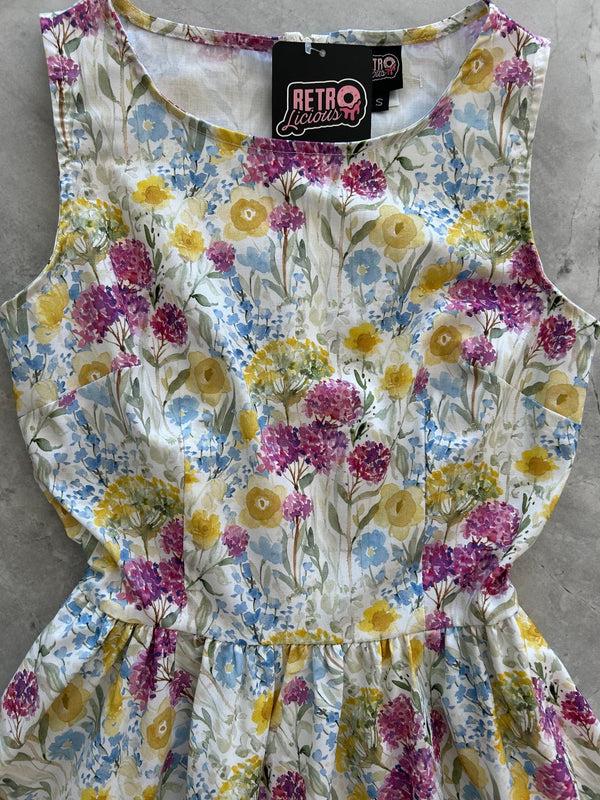 Pin Up Girl Wildflower Vintage Dress | Retrolicious