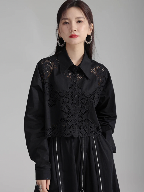 Pin Up Girl Sherrm Doiley Crop Button Up In Black | Marigold Shadows