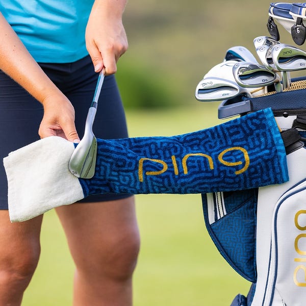 Ping G Le3 Ladies Towel - Navy/Gold