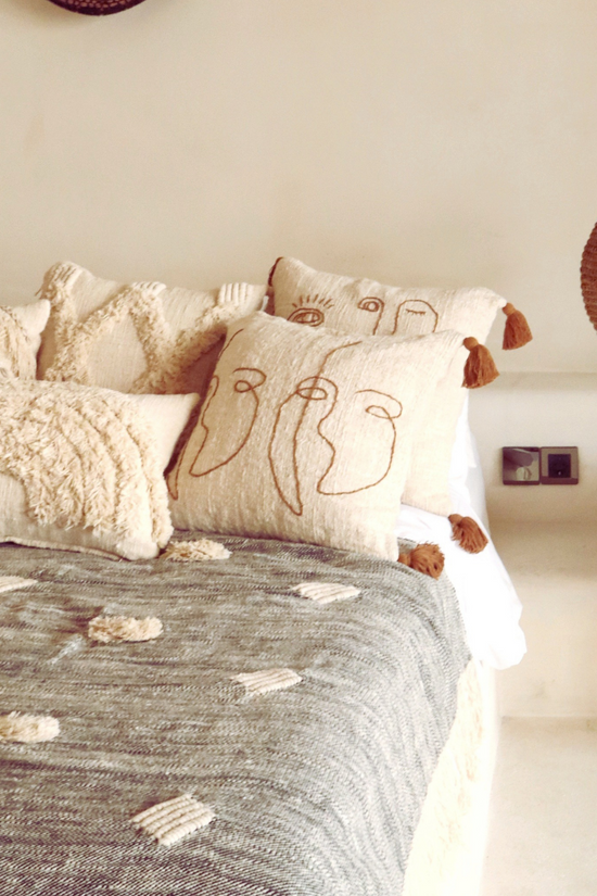 pink haley Allison Hand-loomed Organic Cotton Throw Pillow Cover in Cream