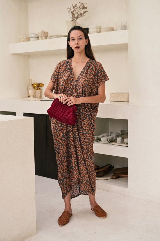 Pink Haley Cali Top Handle Knit Clutch In Wine