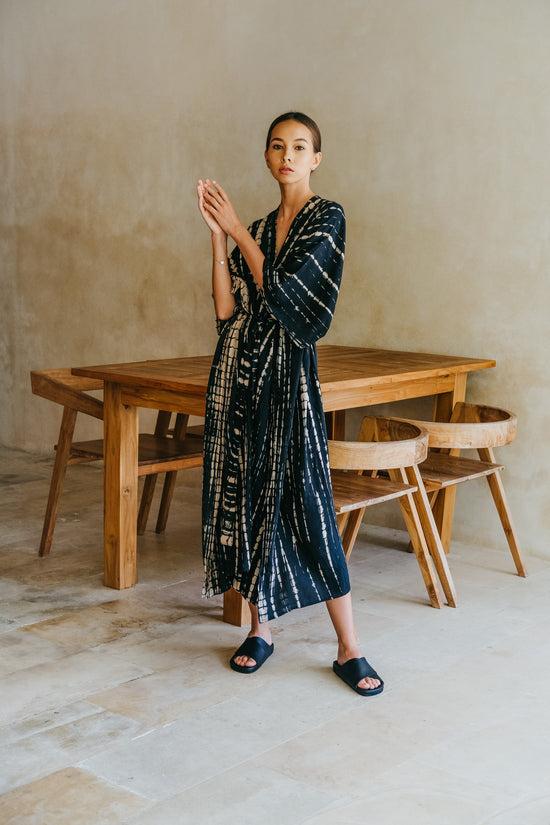 Pink Haley Lindy Hand Dyed Kimono In Black