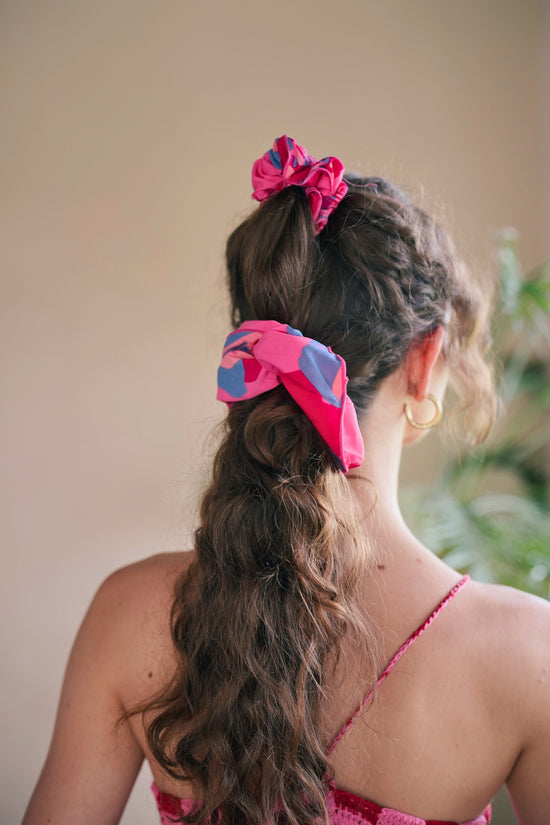 Pink Haley Play Live Shine And Bright Hair Scrunchie Set