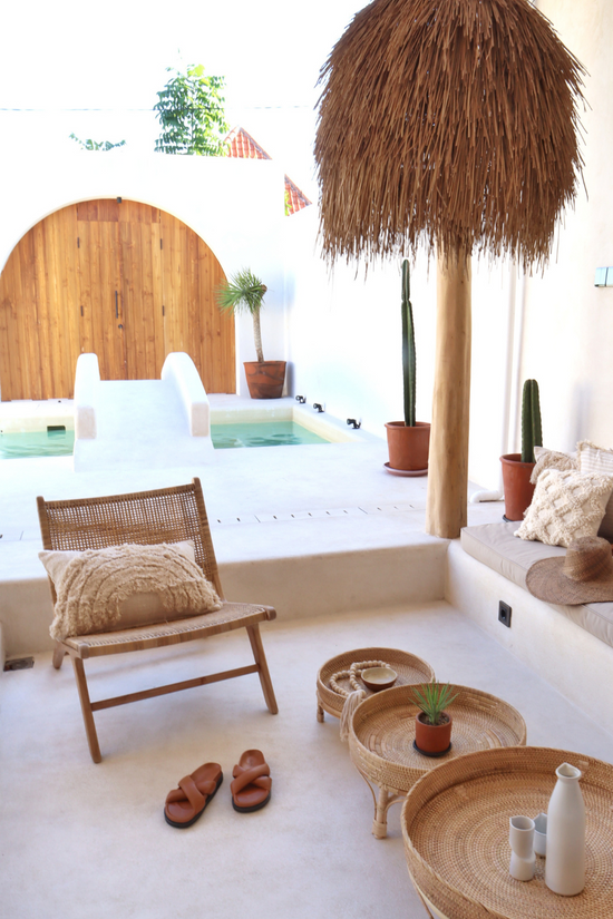 Pink Haley Rainbow Hand-loomed Organic Cotton Lumbar Cover In Cream