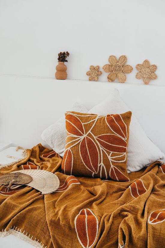 Pink Haley Violette Hand-loomed Organic Cotton Throw Blanket In Clay