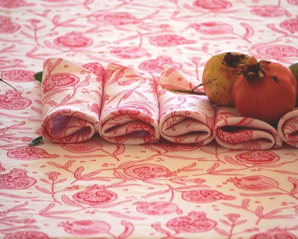 pink house mustique Tablecloth & Napkin Set POMEGRANATE