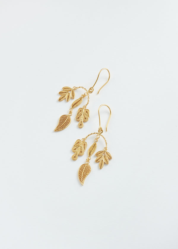 Pippa Small 18kt Colombian Gold Filigree Four Leaf Earrings