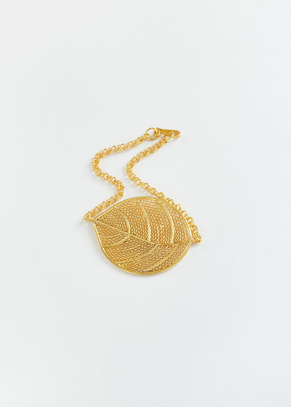 Pippa Small 18kt Colombian Gold Filigree Leaf Chinesca Chain Bracelet