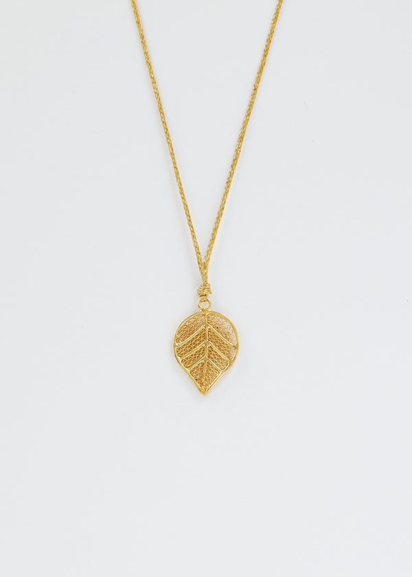 pippa small 18kt Colombian Gold Filigree Leaf Pendant on Cord