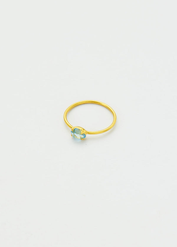 pippa small 18kt Gold Indigo Aquamarine Claw Set Cup Ring