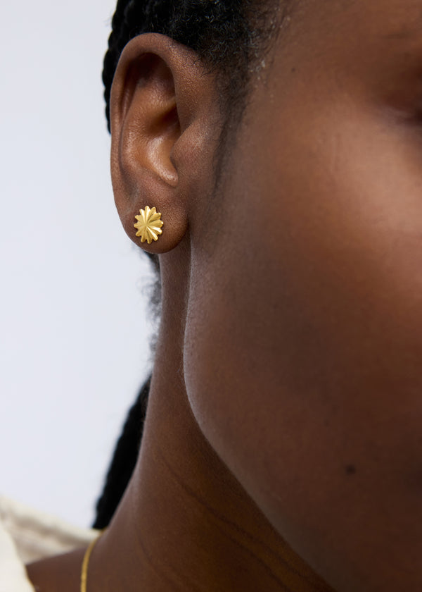Pippa Small 18kt Gold PSTM Myanmar Aurora Pyu Sun Burst Studs