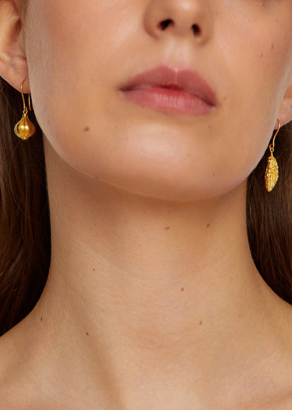 Pippa Small 18kt Gold PSTM Myanmar Earths Cornucopia Earrings