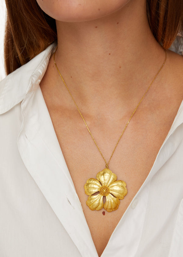 Pippa Small 18kt Gold PSTM Myanmar Large Hibiscus Pendant On Cord