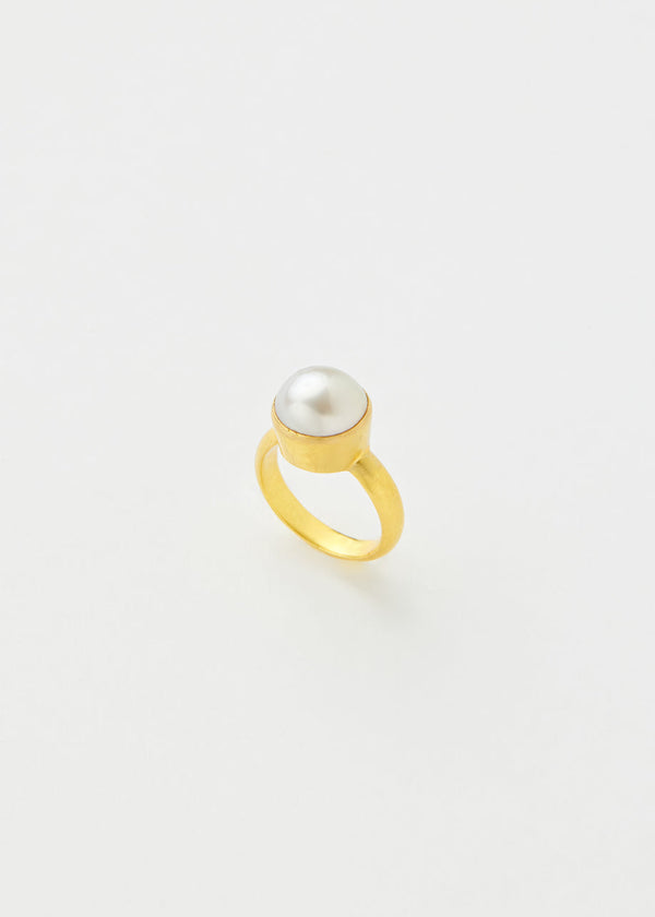 Pippa Small 18kt Gold PSTM Myanmar Nyein Single Pearl Ring