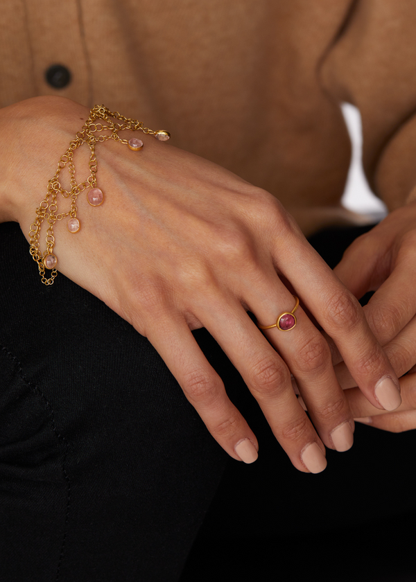 Pippa Small 18kt Gold PSTM Myanmar Pink Tourmaline Raindrop Bracelet