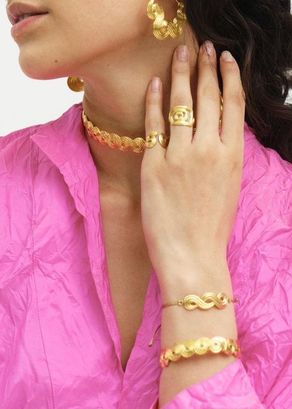 Pippa Small 18kt Gold PSTM Myanmar Poseidon's Waves Ring