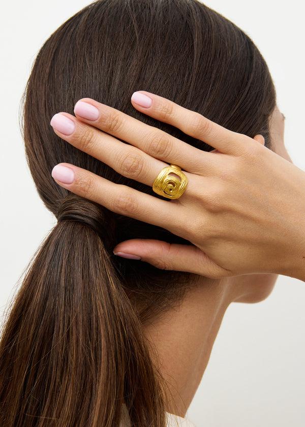 Pippa Small 18kt Gold PSTM Myanmar Poseidon's Waves Square Ring