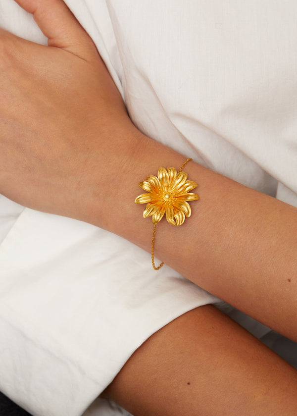 Pippa Small 18kt Gold PSTM Myanmar Secret Garden Small Magnolia Bracelet