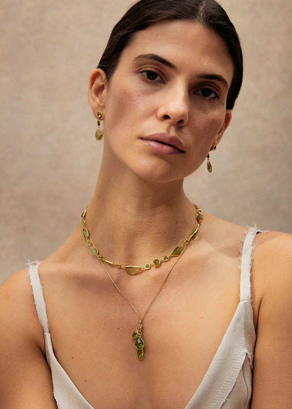 Pippa Small 18kt Gold PSTM Myanmar Tender Greens Peridot Cluster On Cord