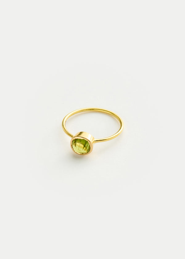 pippa small 18kt Gold PSTM Myanmar Tender Greens Peridot Cup Ring