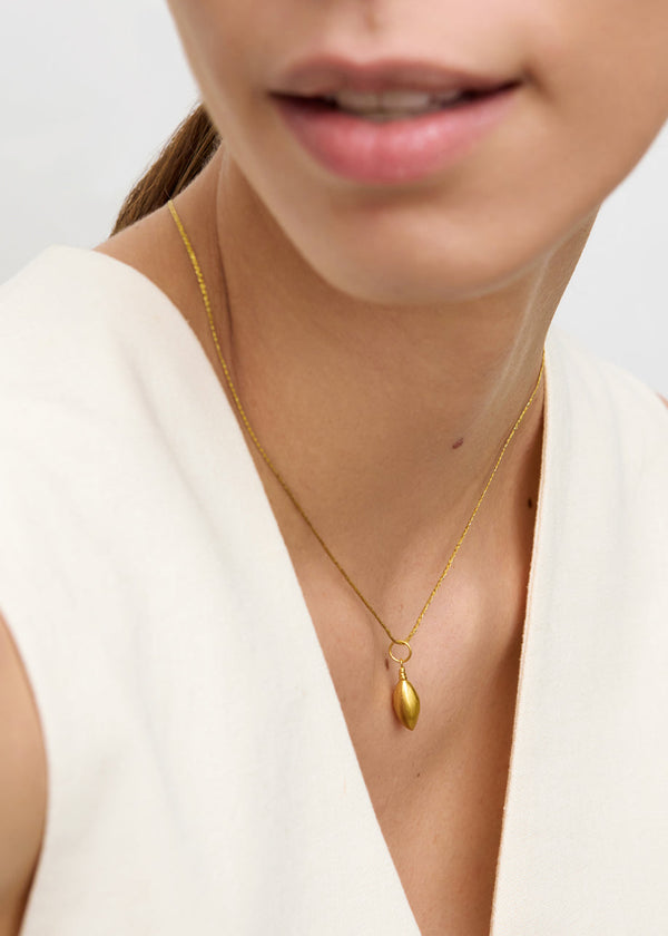 Pippa Small 18kt Gold PSTM Myanmar Yam Pendant On Cord