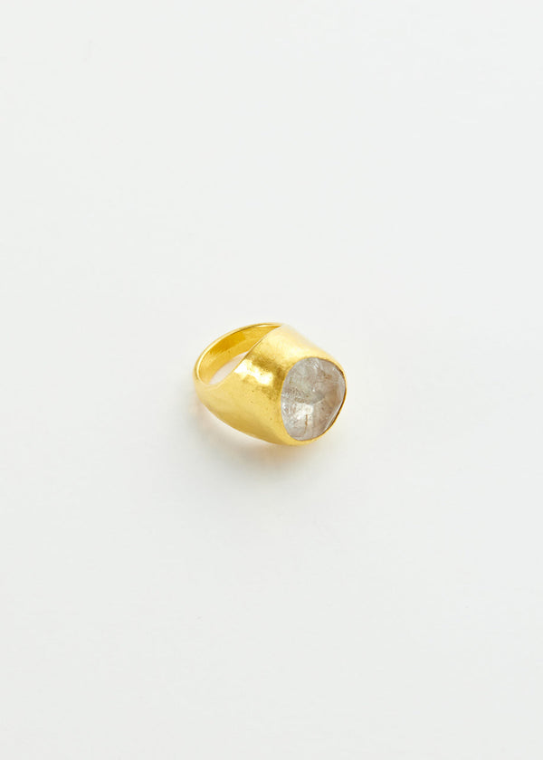 Pippa Small 22kt Gold Theia Mughal Crystal Tibetan Ring