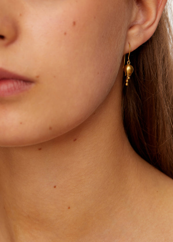 Pippa Small 18kt Gold Bluebell Earrings