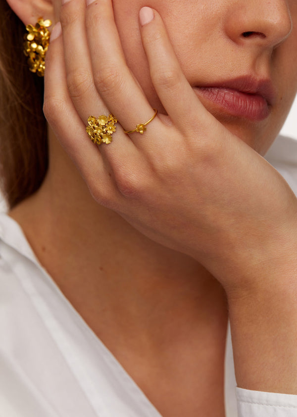 Pippa Small 18kt Gold Flower Cluster Ring