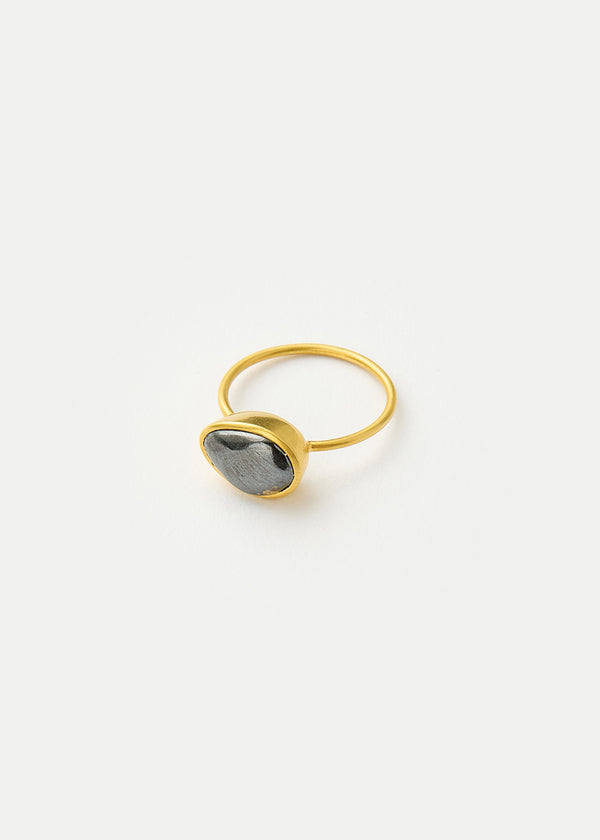 pippa small 18kt Gold Night Hematite Cup Ring