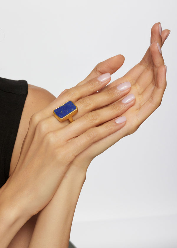 Pippa Small 18kt Gold Nila Lapis Greek Ring