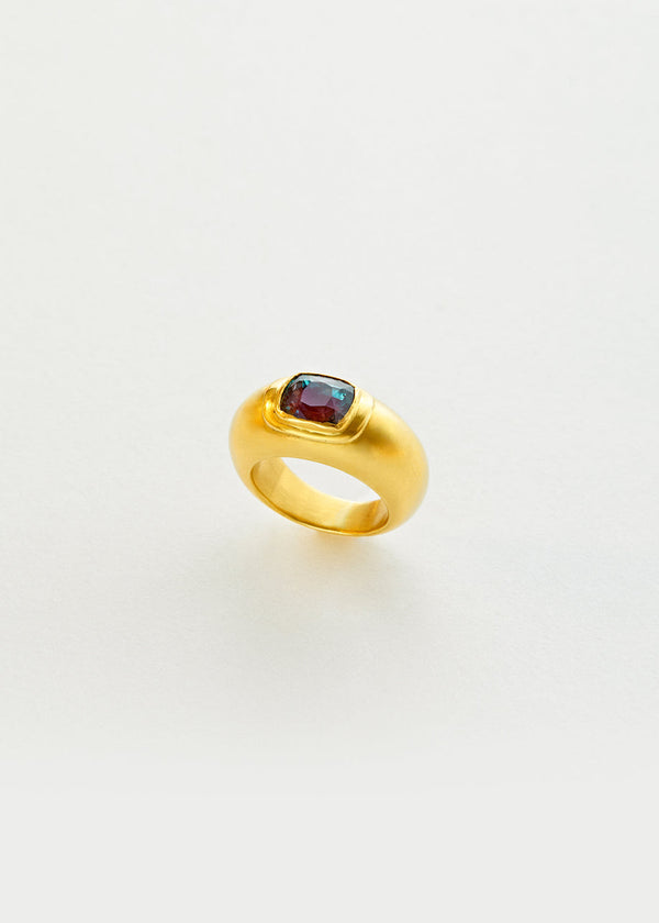 Pippa Small 22kt Gold Alexandrite Ring