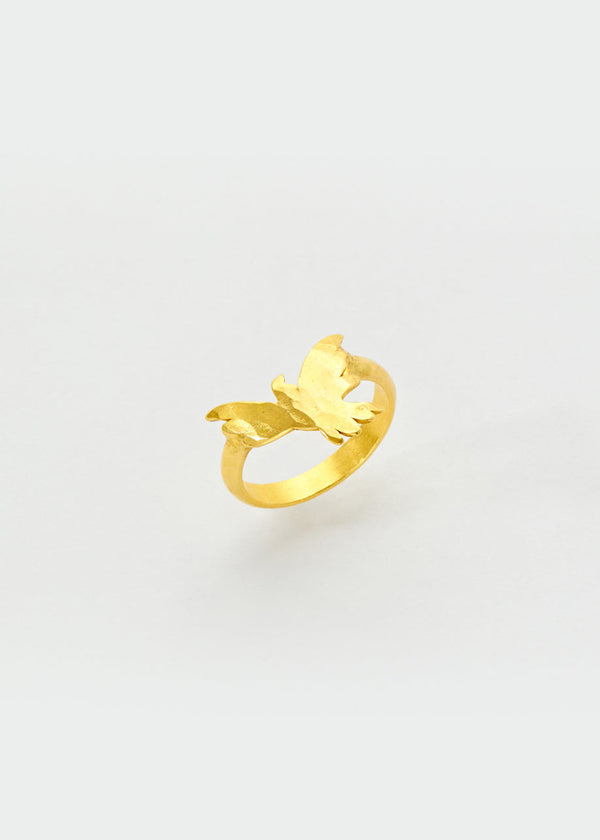 pippa small 22kt Gold Doves of Peace Ring