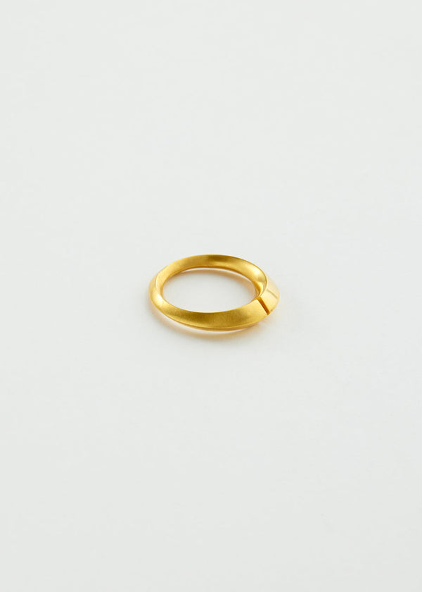 Pippa Small 22kt Gold Midas Ring