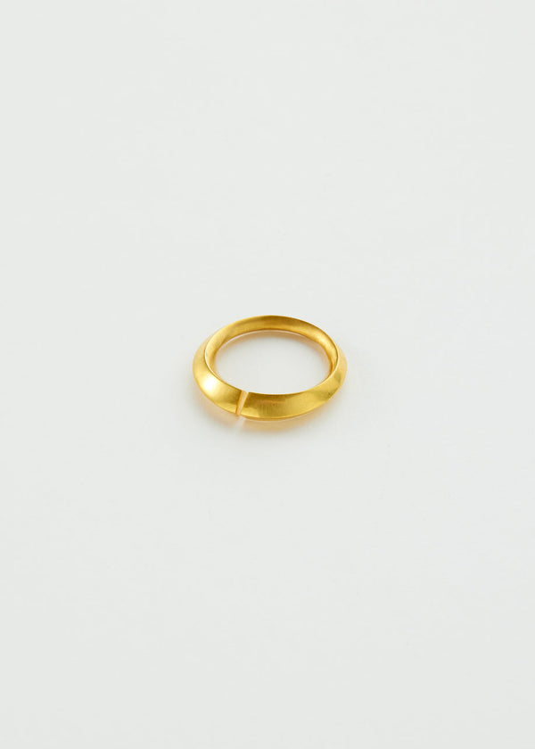 pippa small 22kt Gold Midas Ring